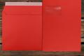 [25095.92] Briefhüllen mit Fenster C4 229x324 mm Haftklebend Intensivrot 120 g/qm